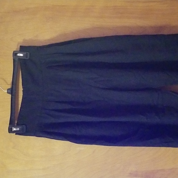 Black Dress Pants: Size 2/4 : A - Picture 3 of 5